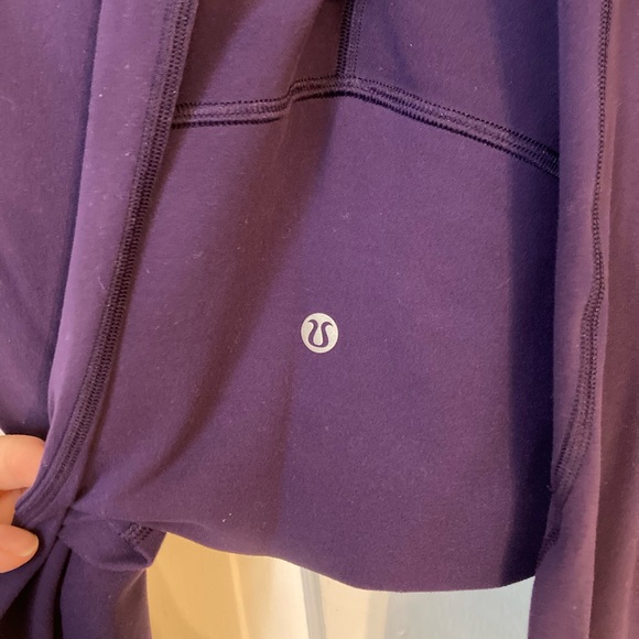 Lululemon Align Crop 21” Purple - Picture 4 of 6